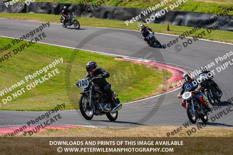 cadwell park;cadwell park photographs;cadwell trackday photographs;enduro digital images;event digital images;eventdigitalimages;peter wileman photography;racing digital images;trackday digital images;trackday photos
